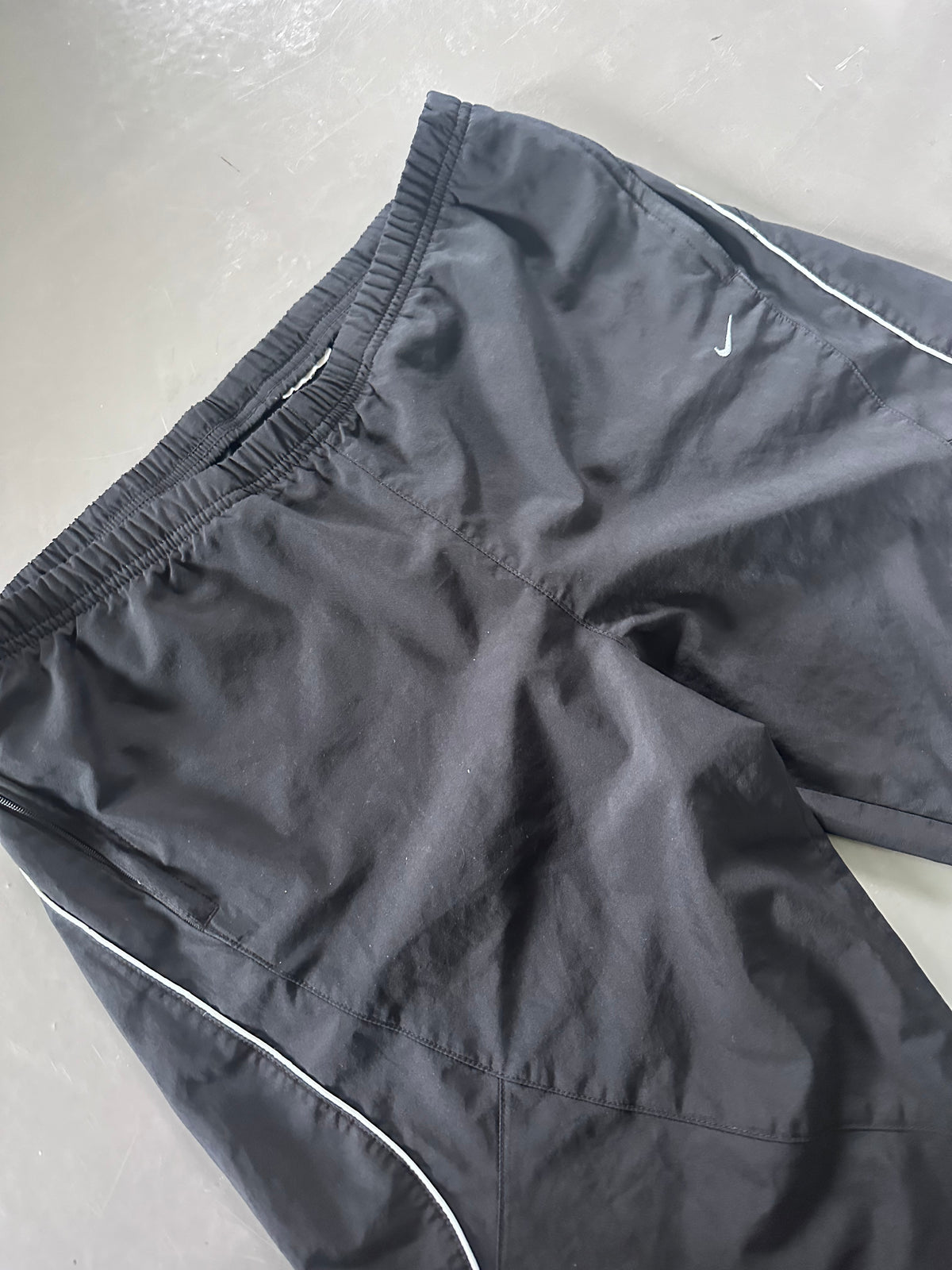 Nike Vintage Trackpants | M