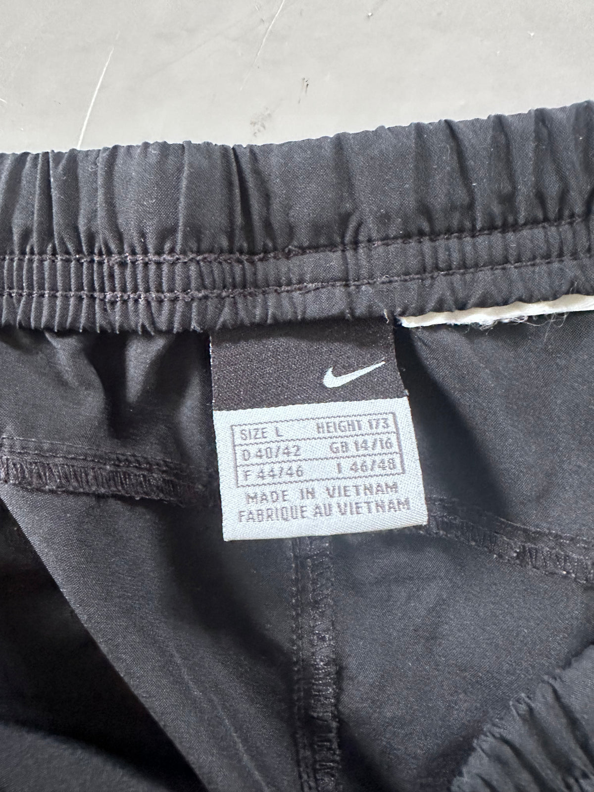 Nike Vintage Trackpants | M