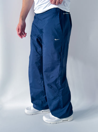 Nike Vintage Trackpants | L