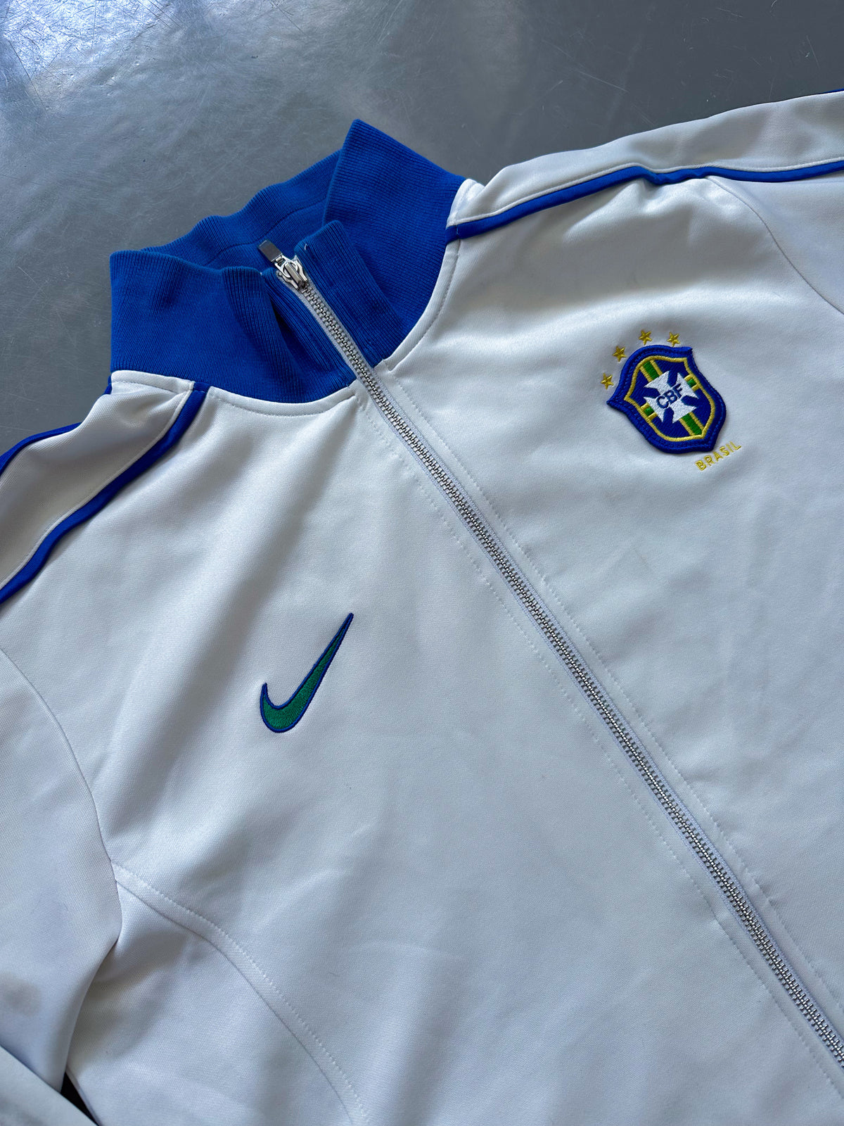 Vintage Nike x Brasil Sweatjacket | L