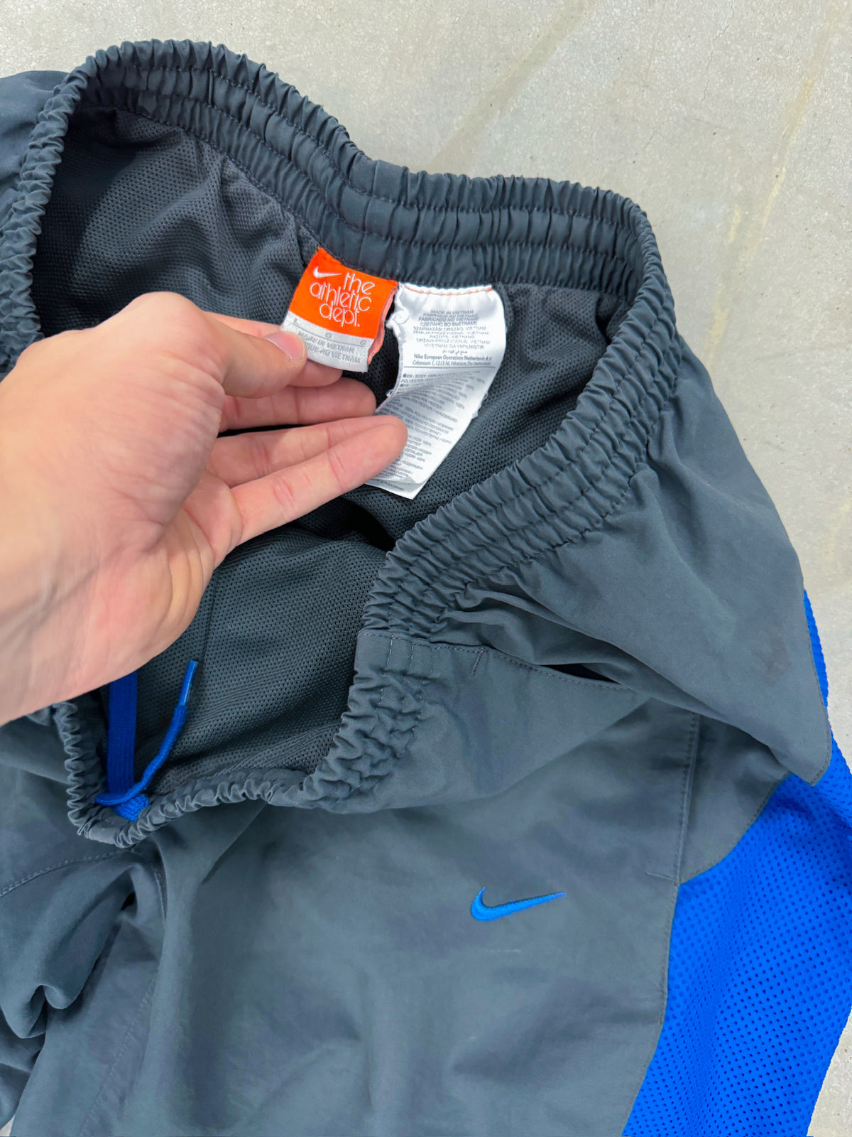 Nike Vintage Trackpants | L