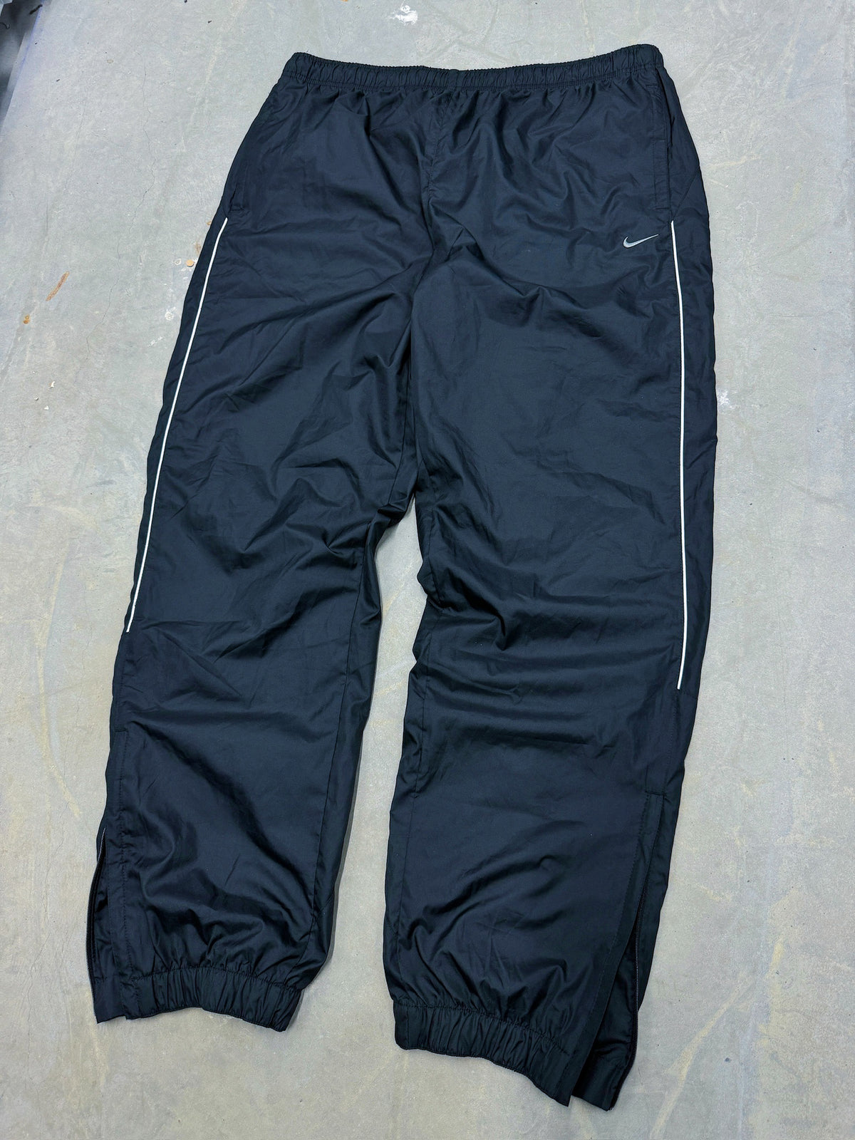 Nike Vintage Trackpants | XL