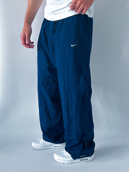 Nike Vintage Trackpants | L