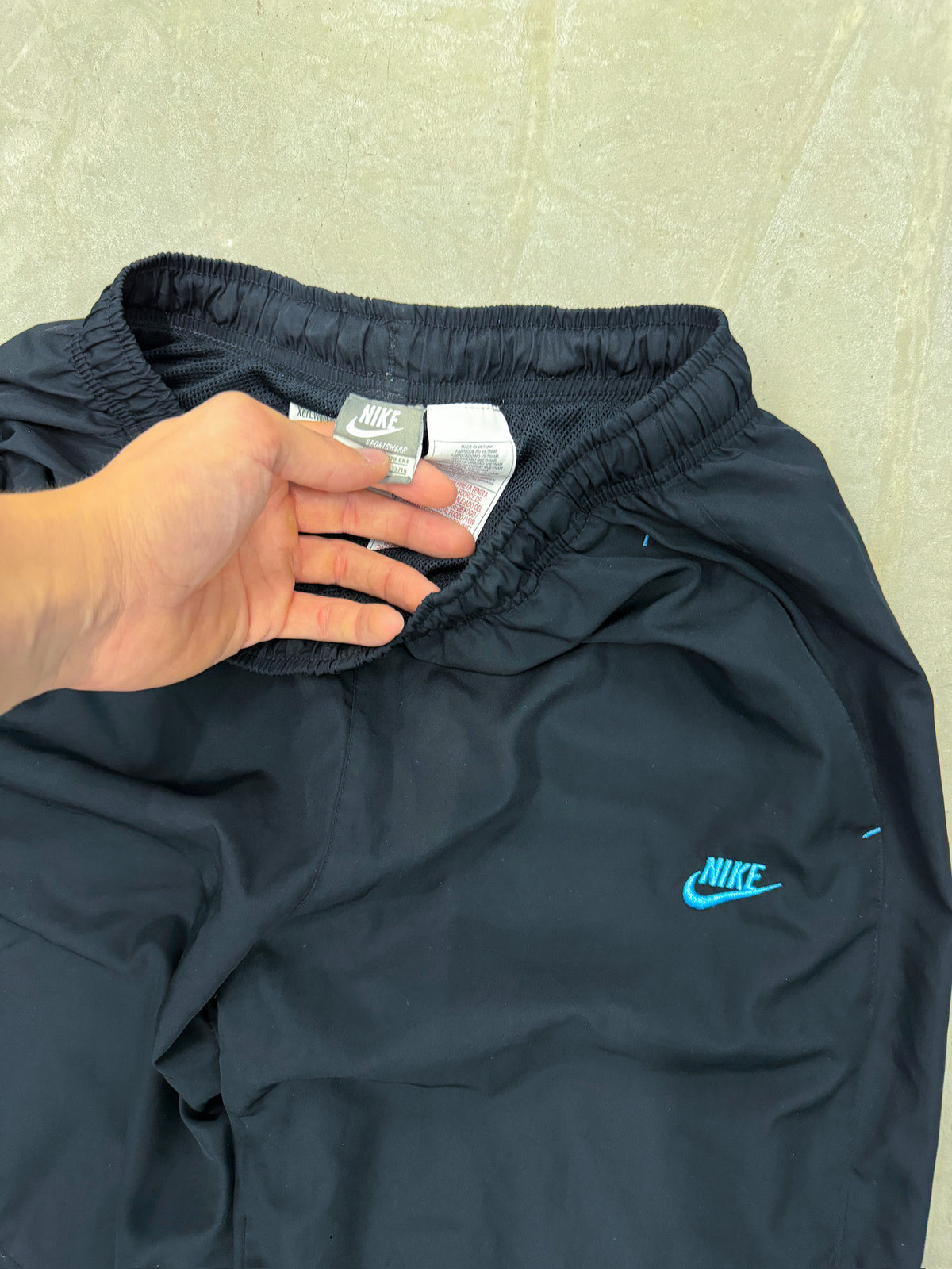 Nike Vintage Trackpants | L