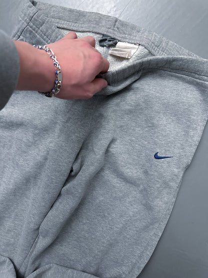 Nike Vintage Trackpants | XS