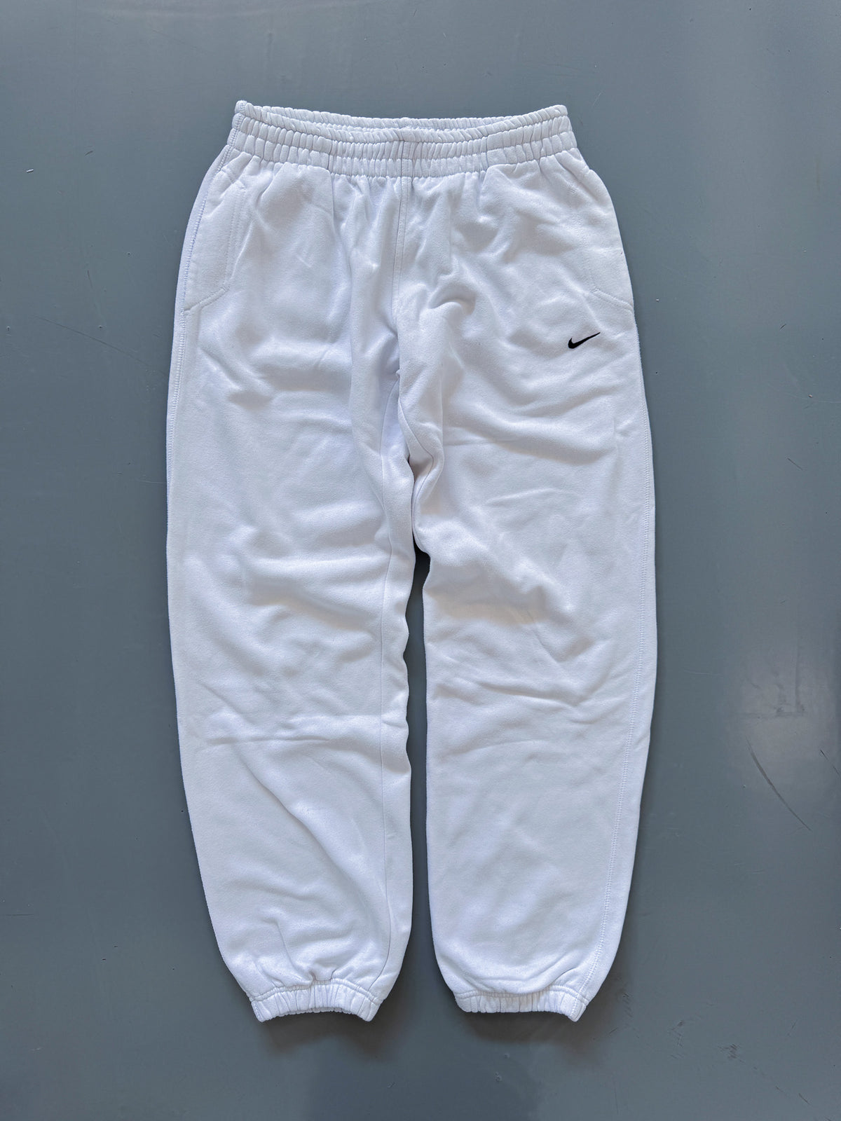 Nike Vintage *PREMIUM* Sweatpants | M