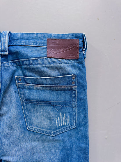 Diesel Vintage Y2K Straight-Fit Jeans | L