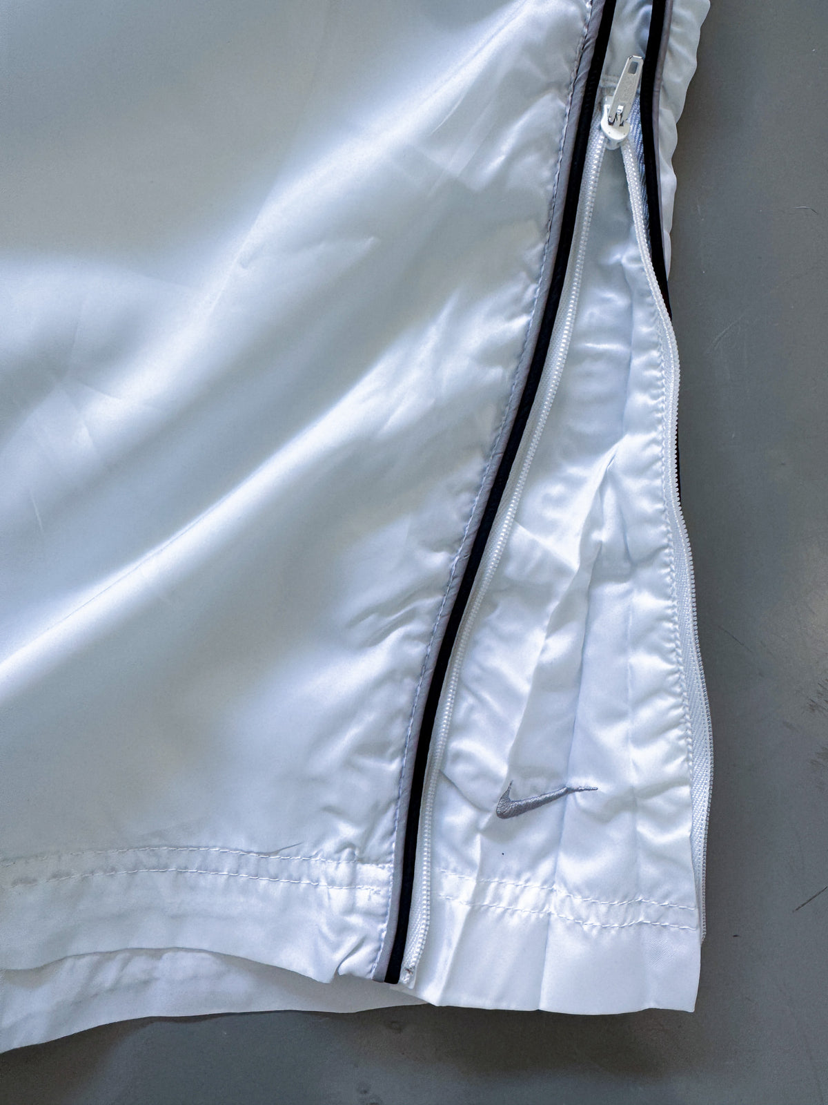 Nike Vintage *PREMIUM* Trackpants | M