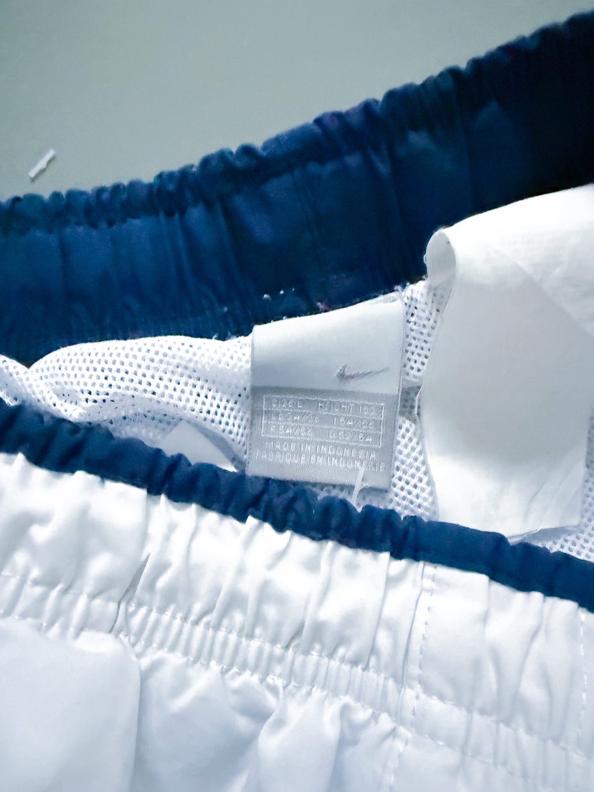 Nike Vintage Trackpants | L