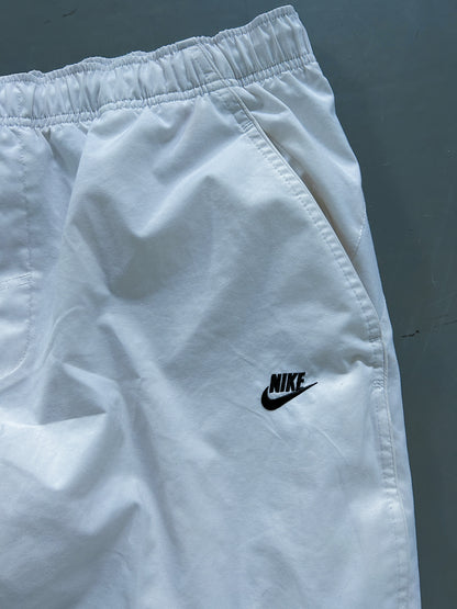 Vintage Nike Shorts | L