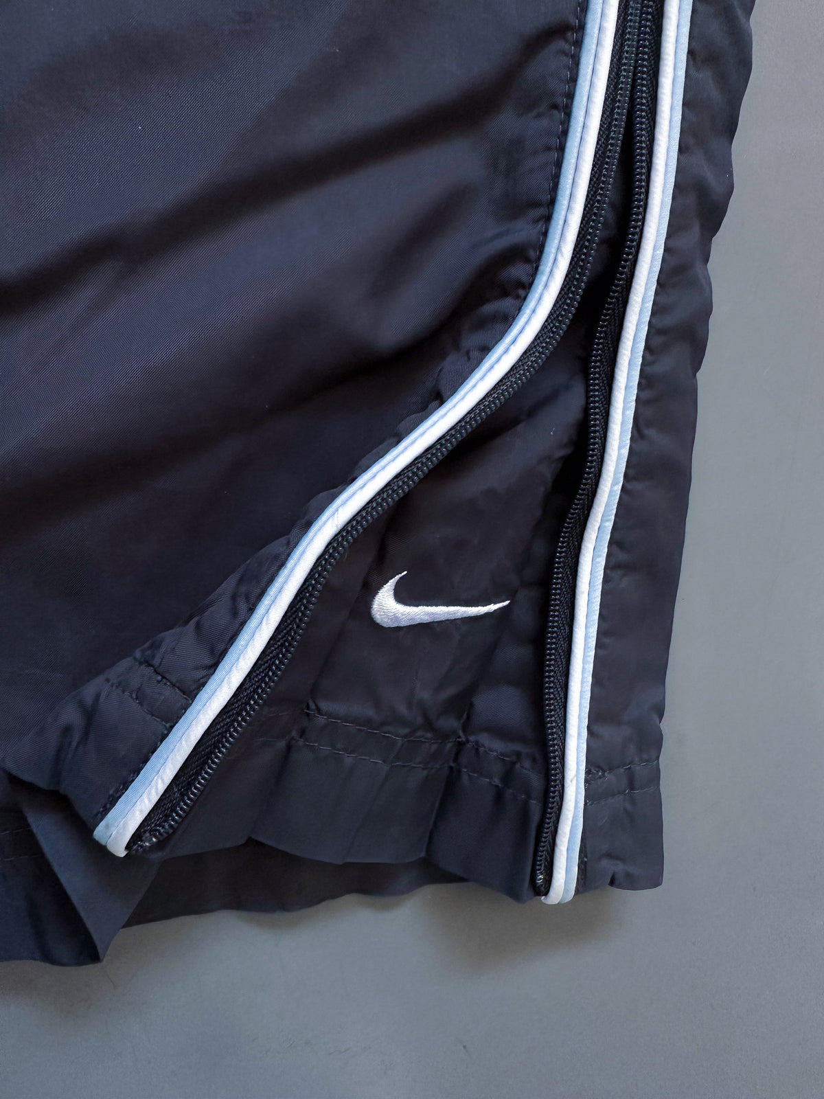 Nike Vintage *PREMIUM* Trackpants | M