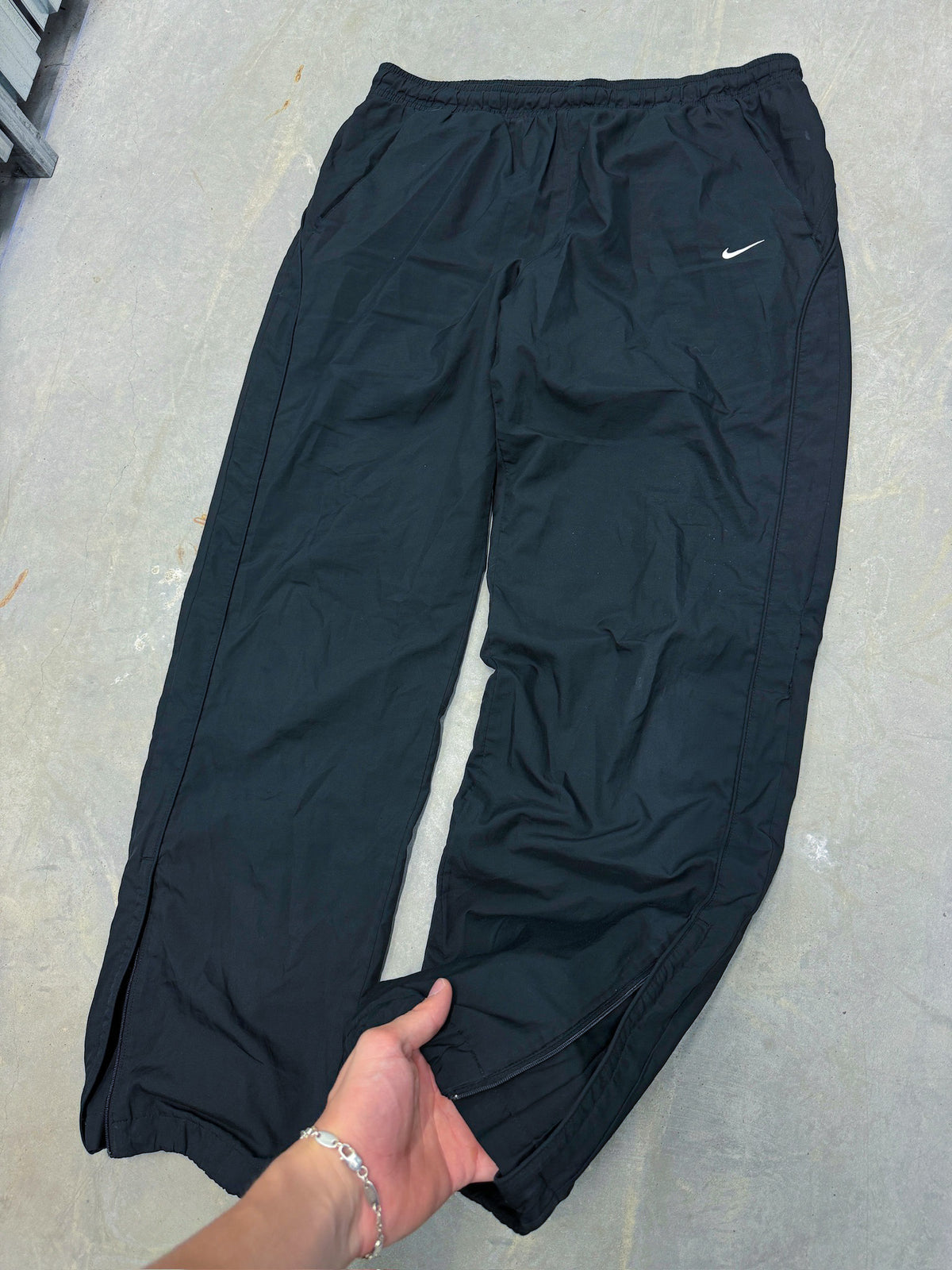 Nike Vintage Trackpants | L
