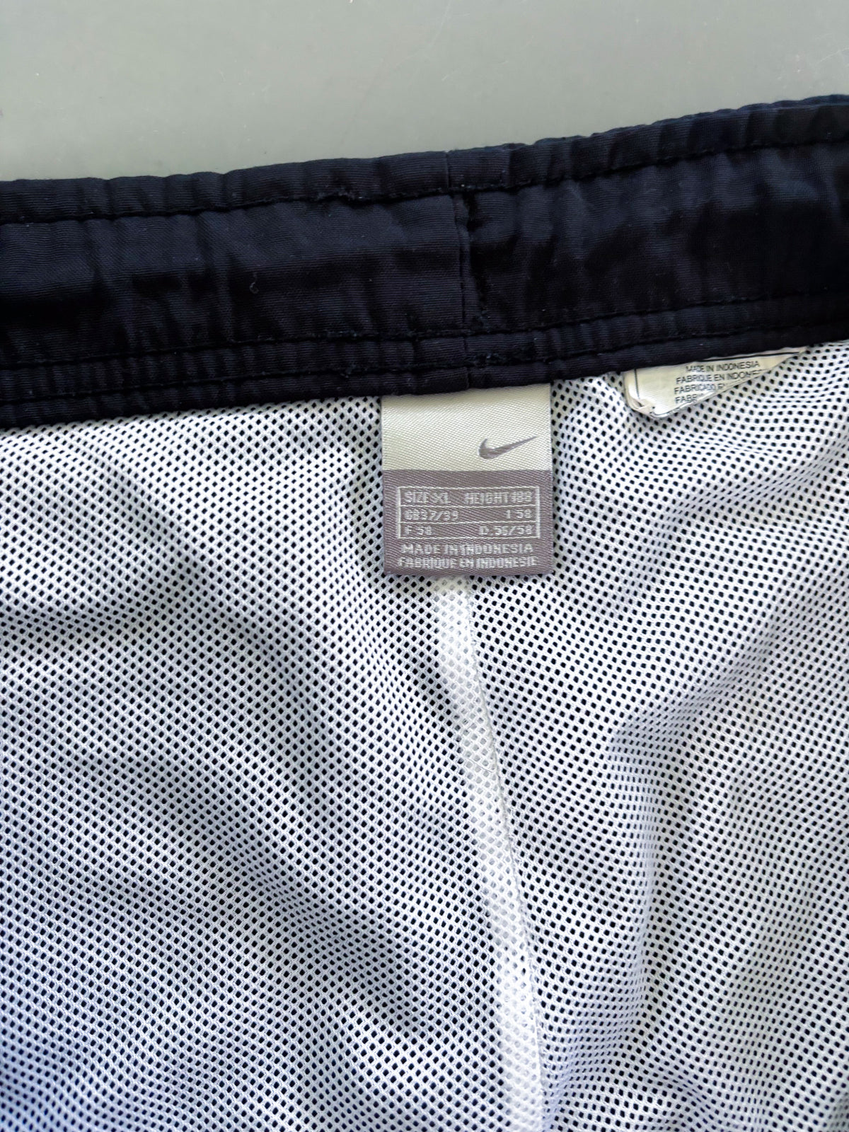 Nike Vintage Trackpants | XL
