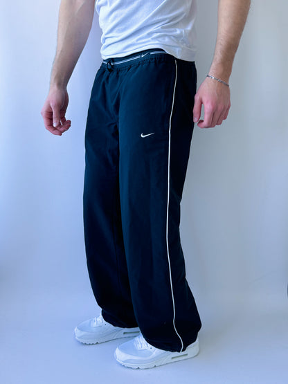 Nike Vintage Trackpants | M