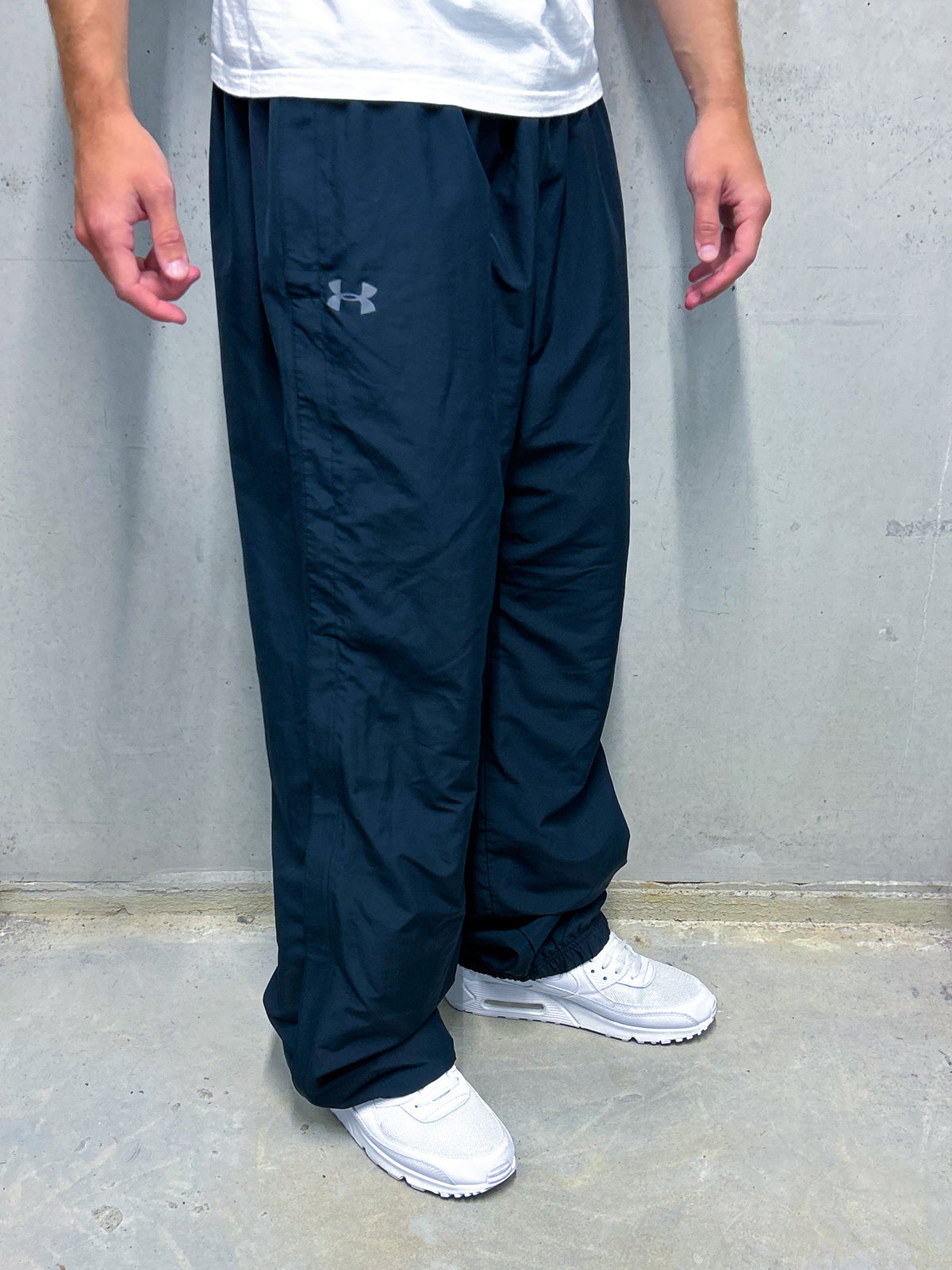 Under Armour Vintage Trackpants | XL