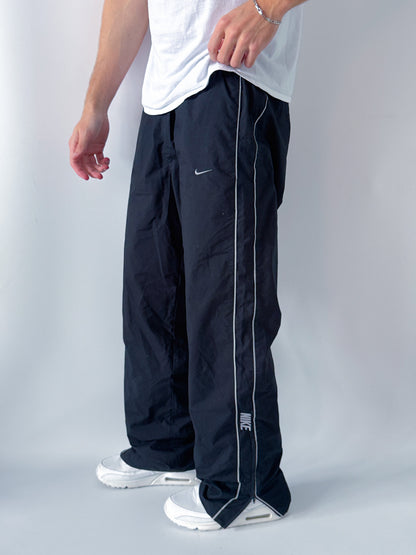 Nike Vintage Trackpants | M