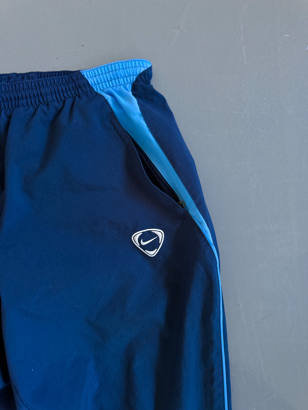 Nike Vintage Trackpants | M