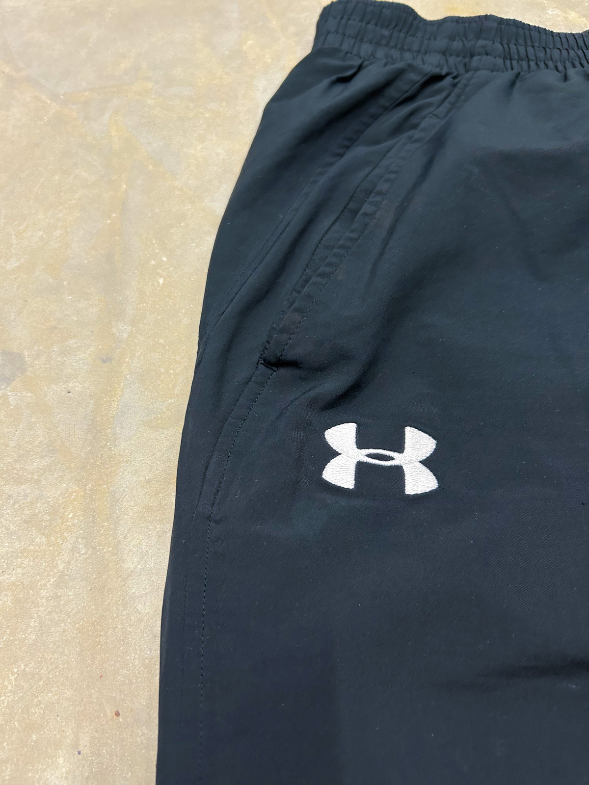 Under Armour Vintage Trackpants | M