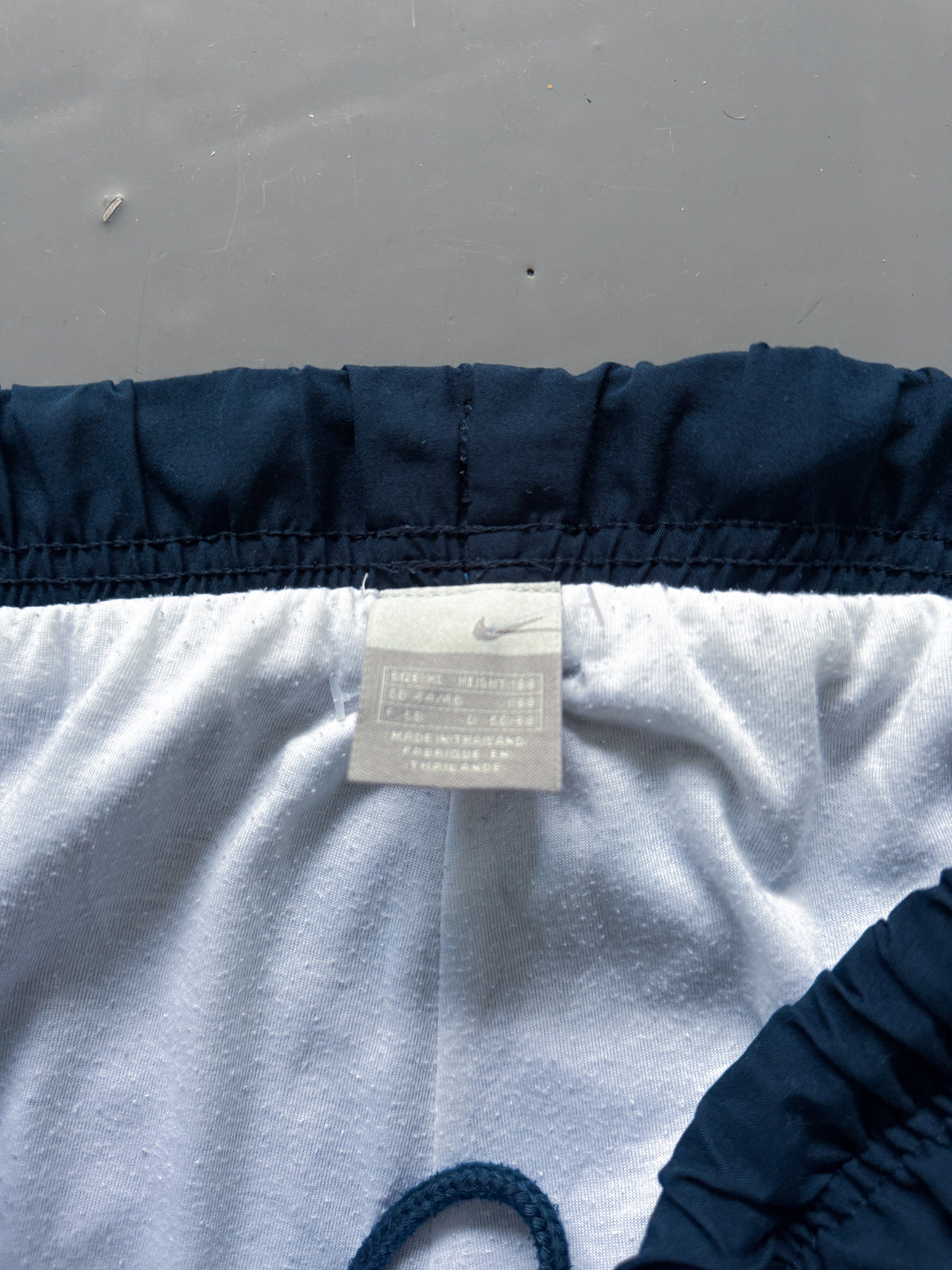 Nike Vintage Trackpants | L
