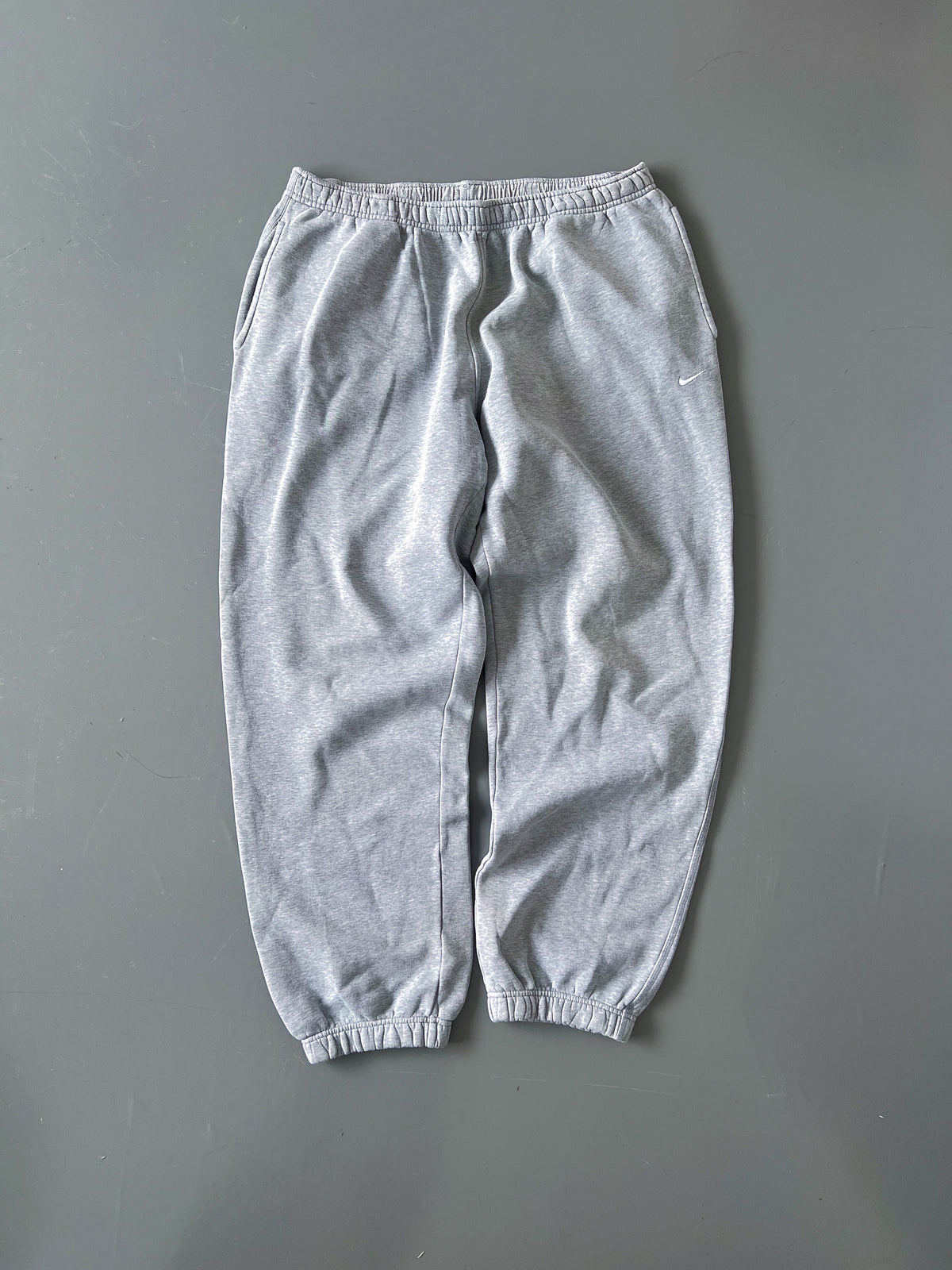 Nike Vintage Sweatpants | XL