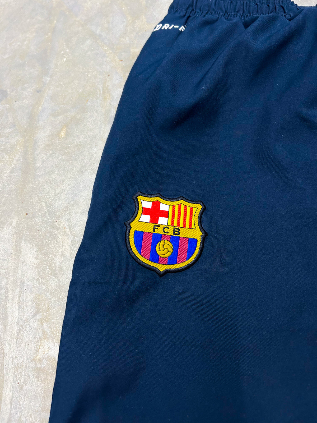 Nike x Barca Vintage Trackpants | L