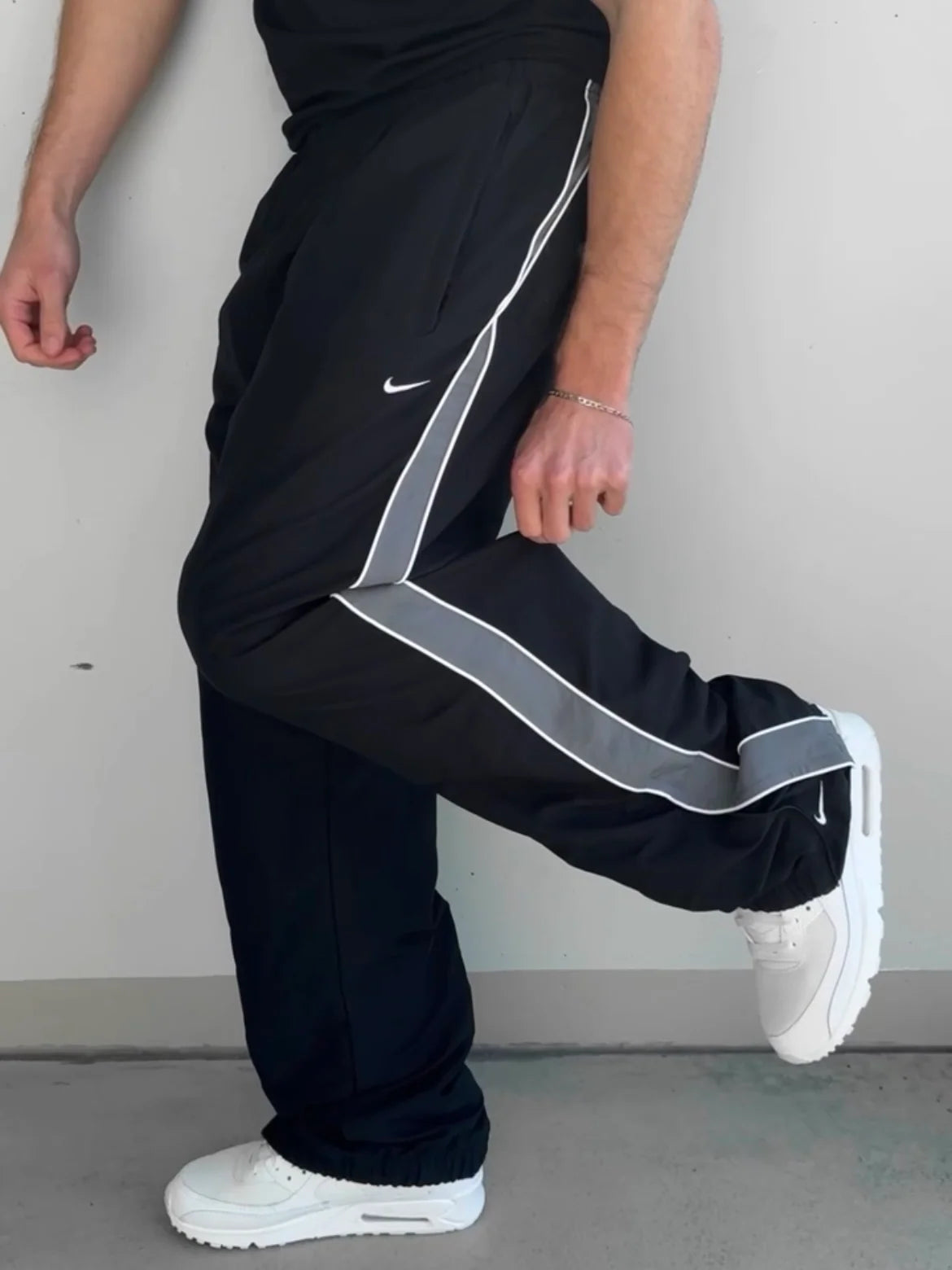 Nike Vintage *PREMIUM* Trackpants | XL