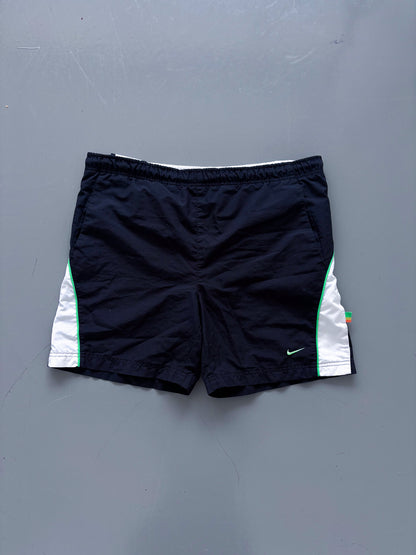 Nike Vintage Shorts | M