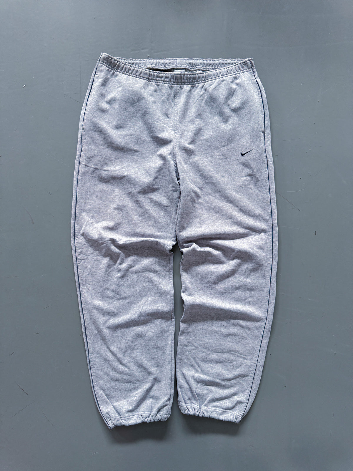 Nike Vintage *PREMIUM* Sweatpants | L