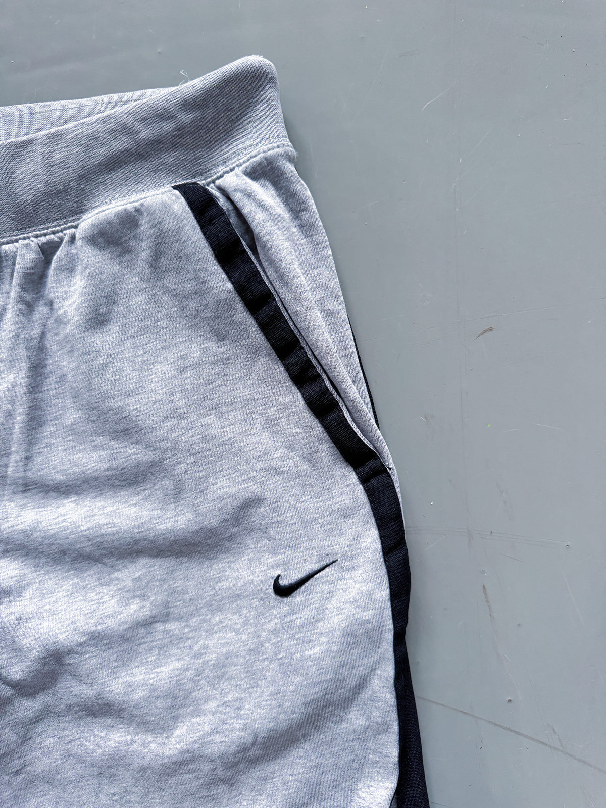 Nike Vintage Sweatpants | S