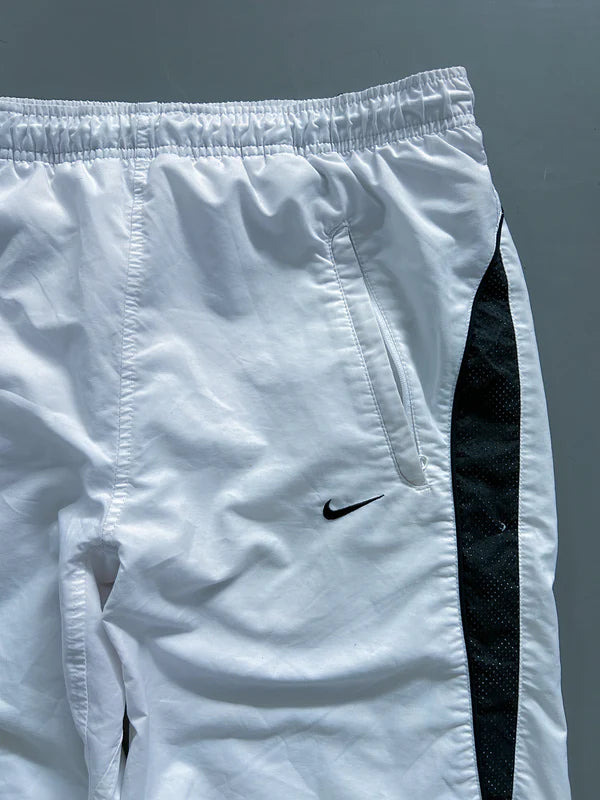 Vintage Nike Shorts | L