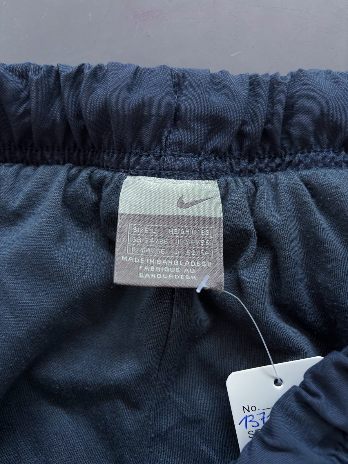 Nike Vintage Trackpants | L