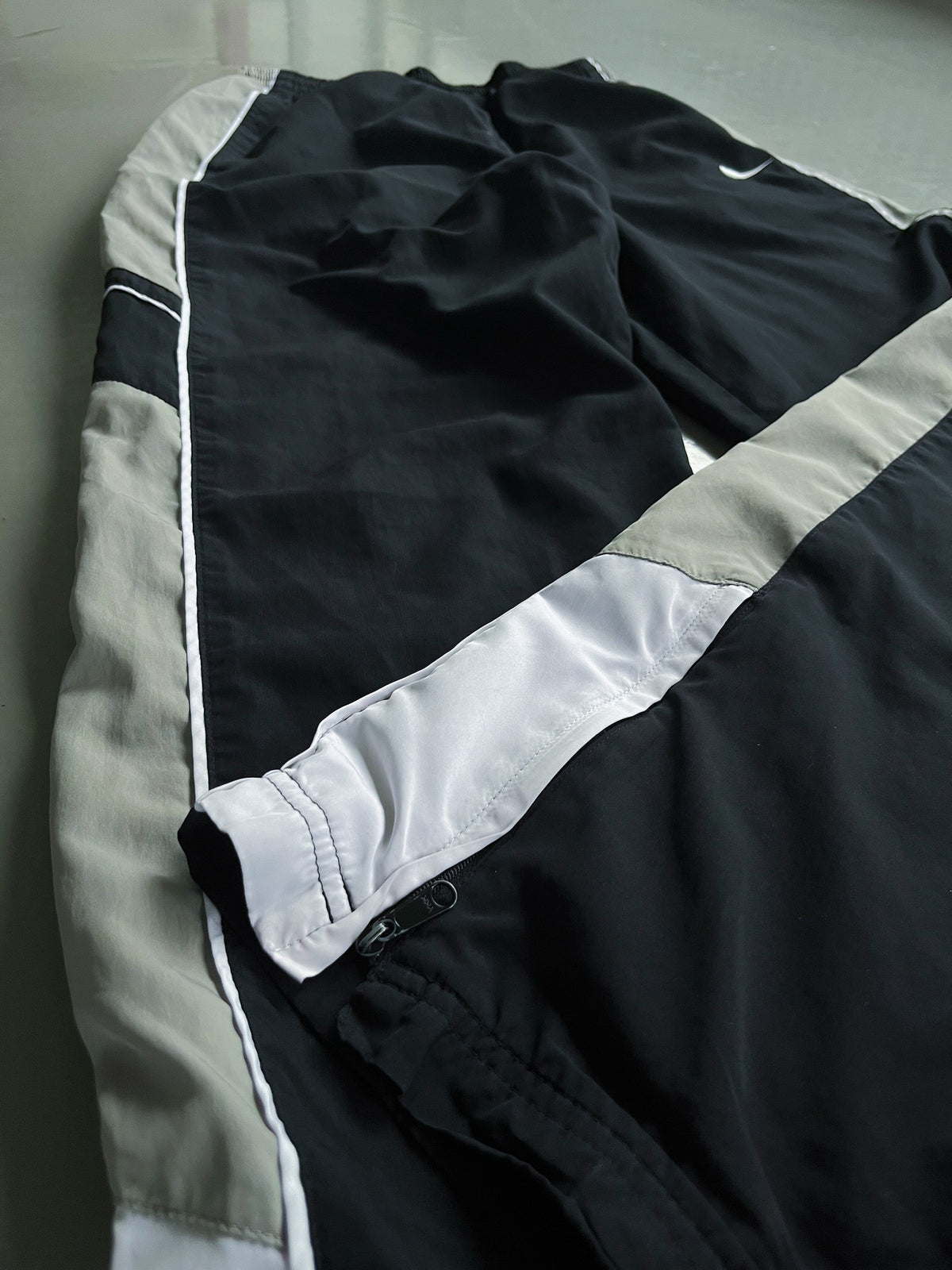 Nike Vintage Trackpants | S