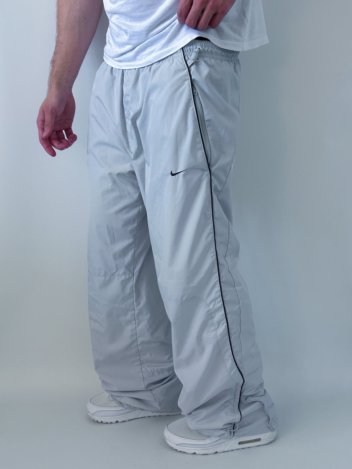 Nike Vintage Trackpants | L