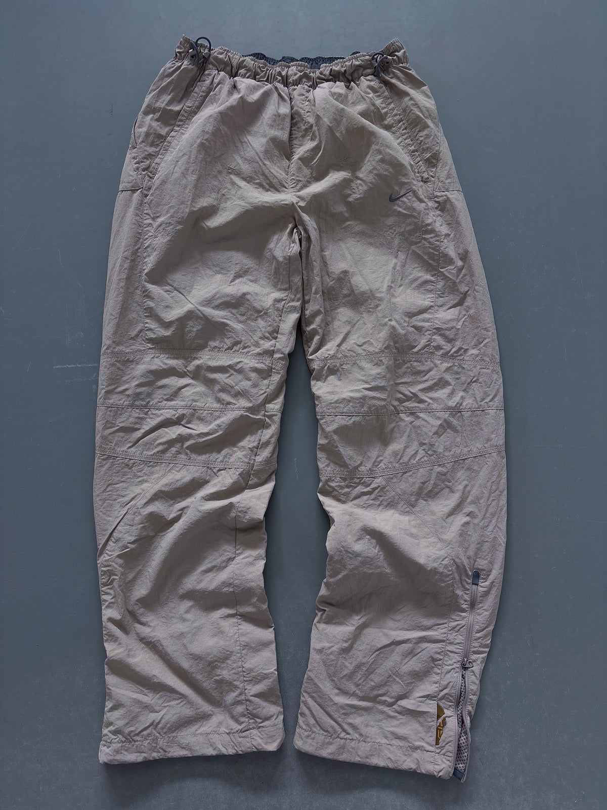 Nike Vintage Trackpants | L