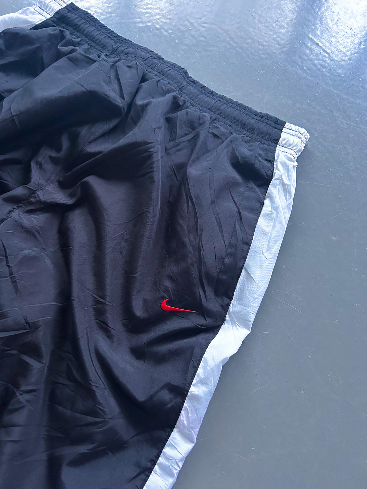 Nike Vintage *AIRMAX* Trackpants | XL