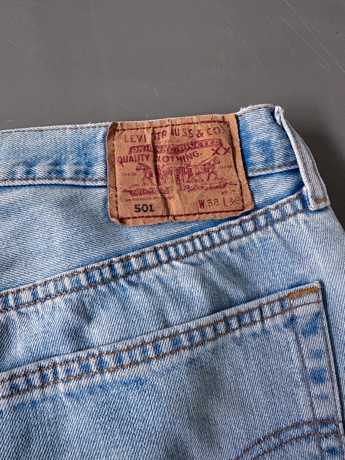Vintage Levis Baggy Jeans | L