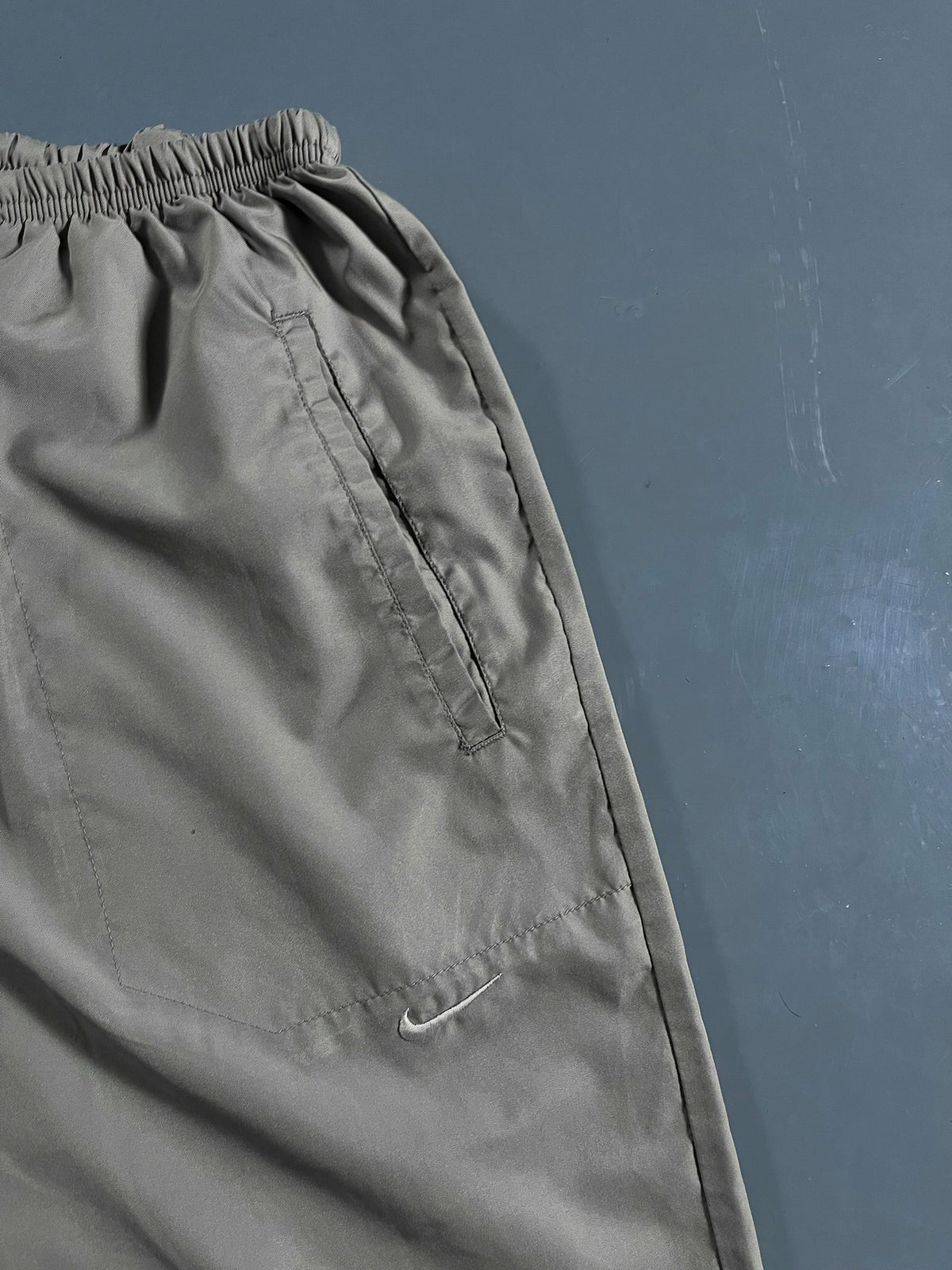 Nike Vintage Trackpants | L