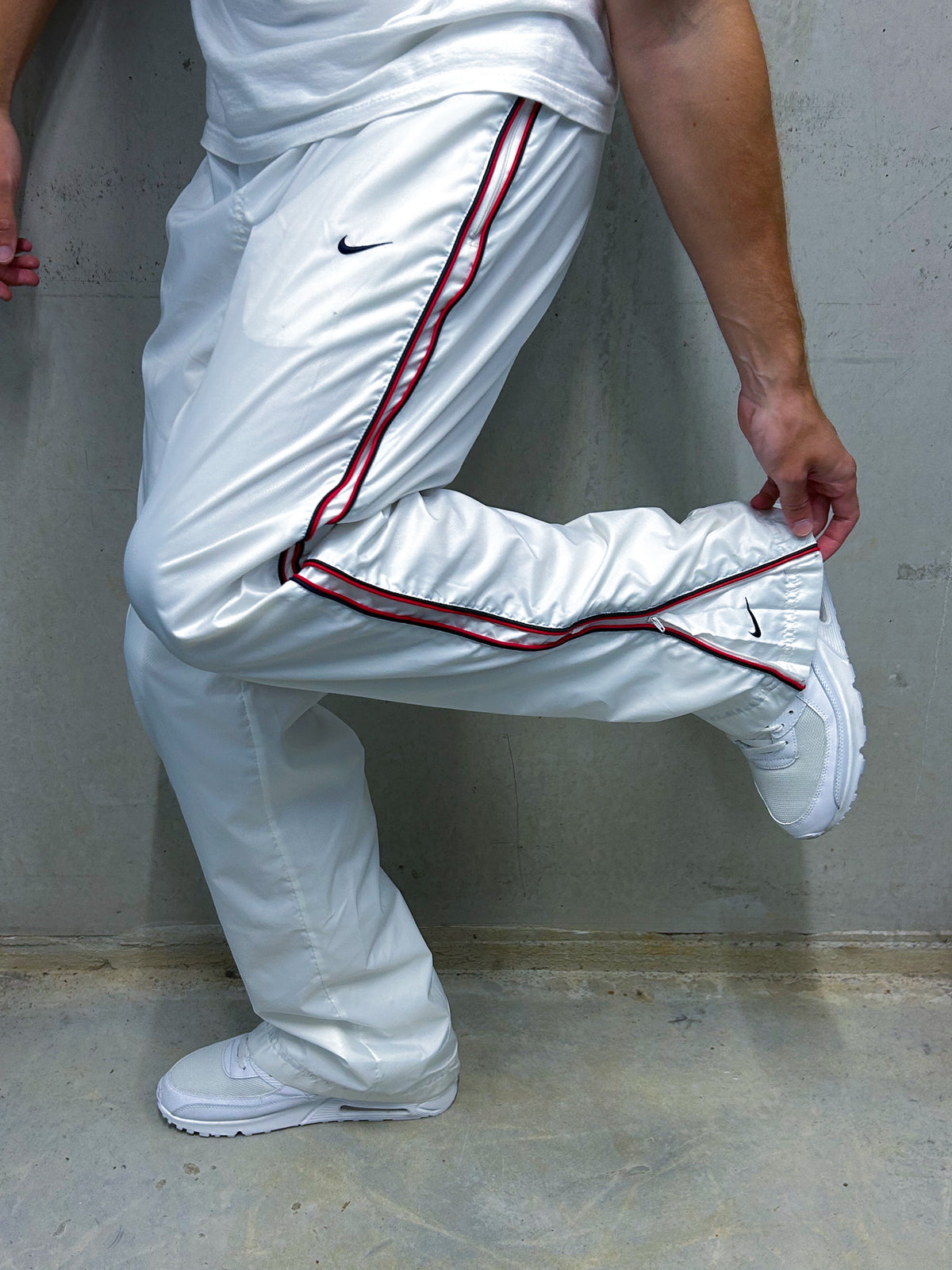 Nike Vintage Trackpants | L