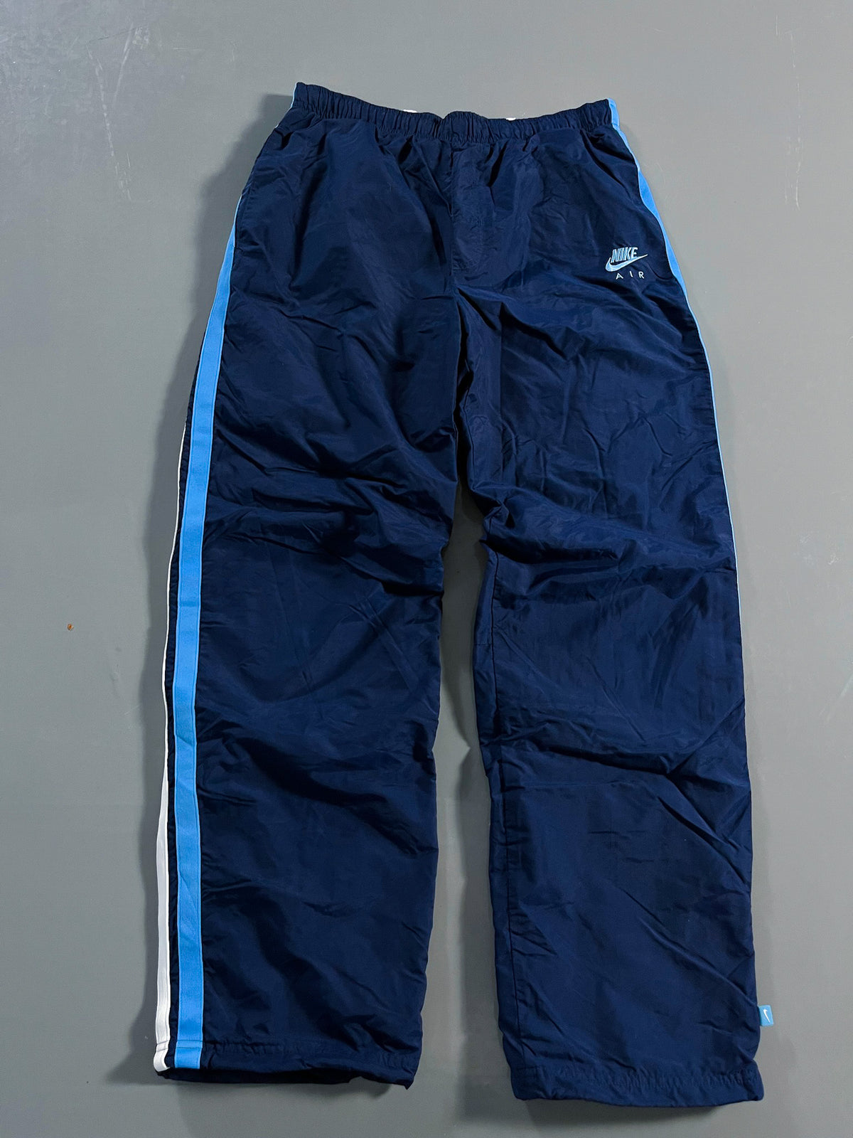 Nike Air Vintage Trackpants | S