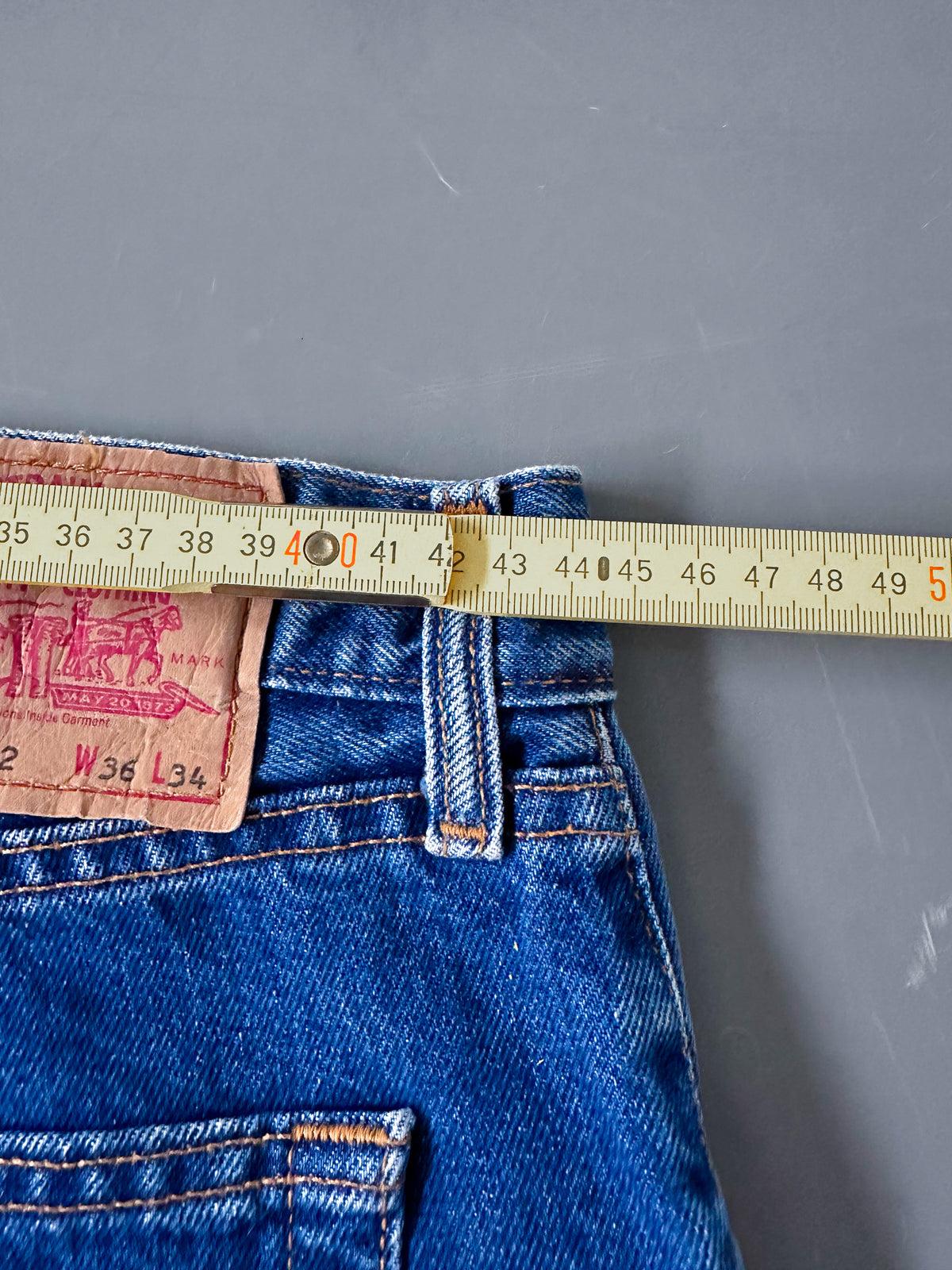 Vintage Levis Baggy Jeans |  L