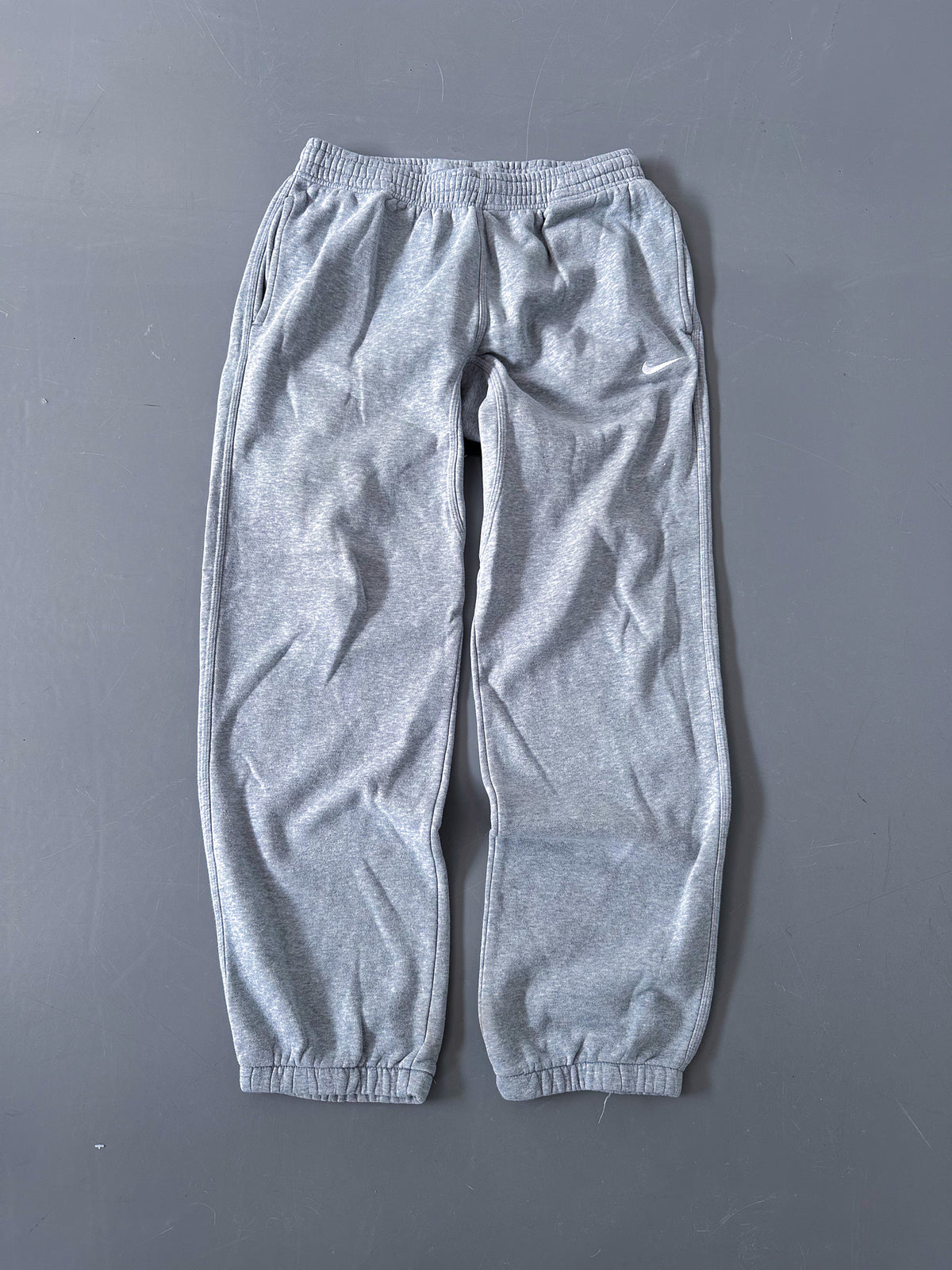 Nike Vintage *PREMIUM* Sweatpants | M