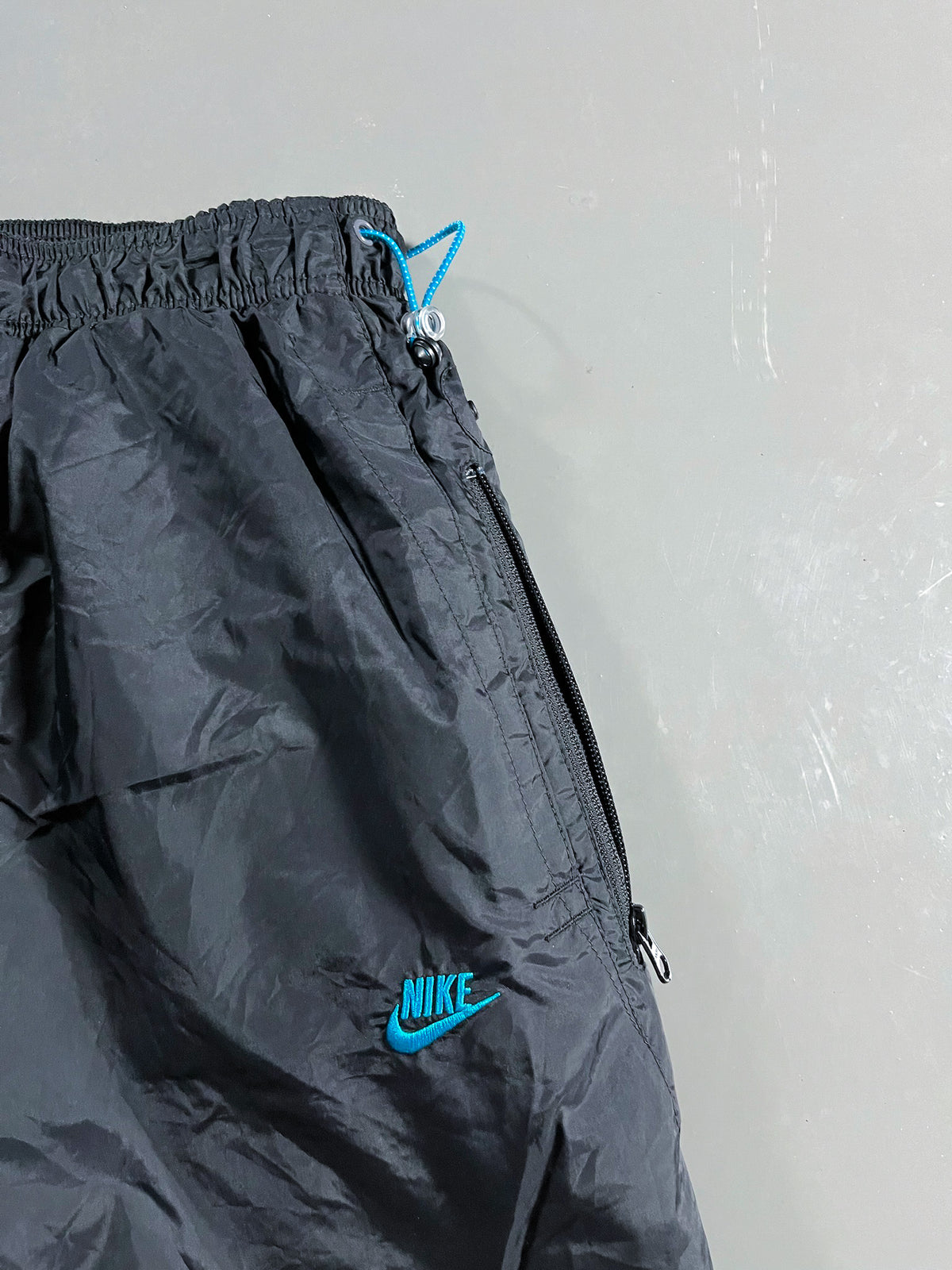 Nike Vintage Trackpants | M