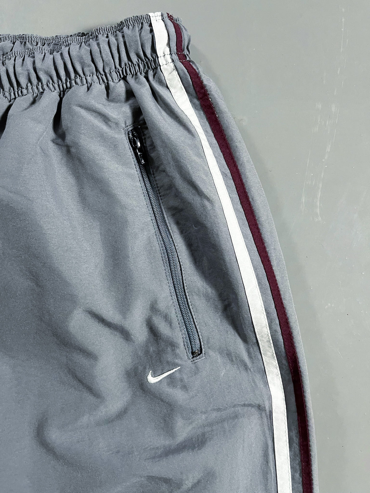 Nike Vintage Trackpants | M