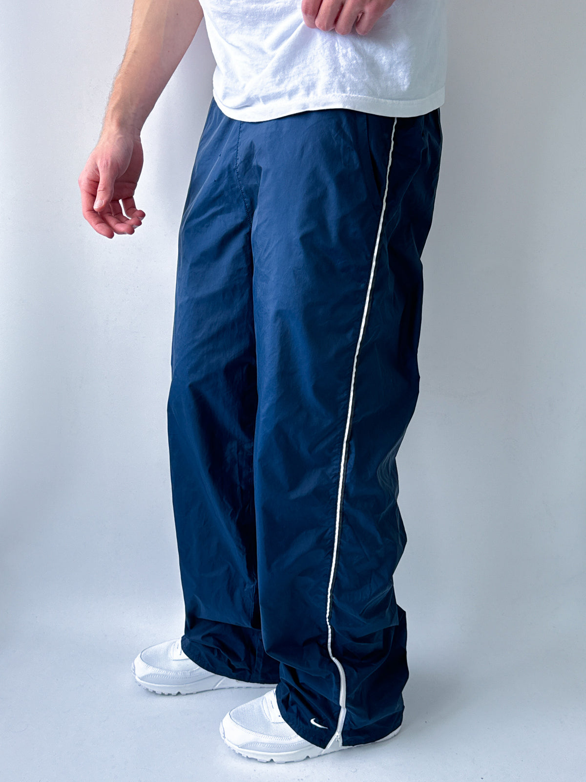 Nike Vintage Trackpants |  L
