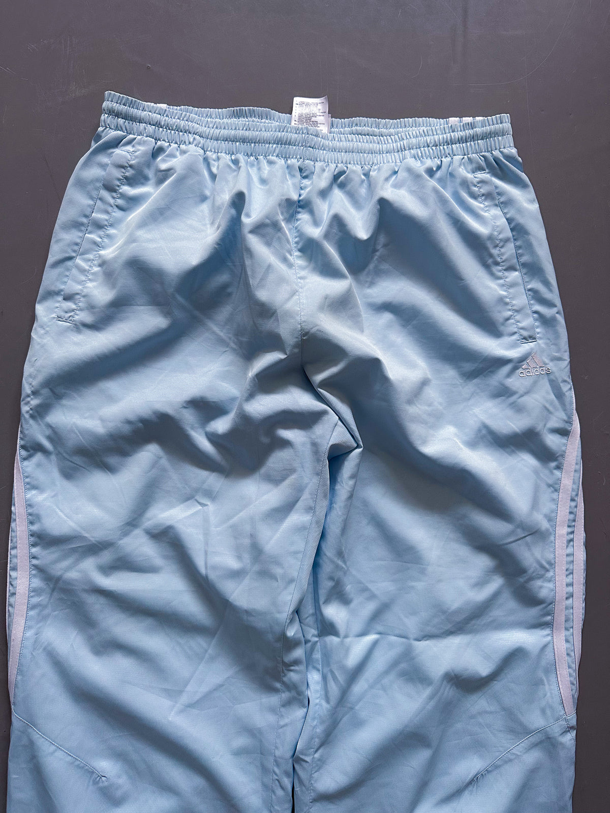 Adidas Vintage *Babyblue* Trackpants | L