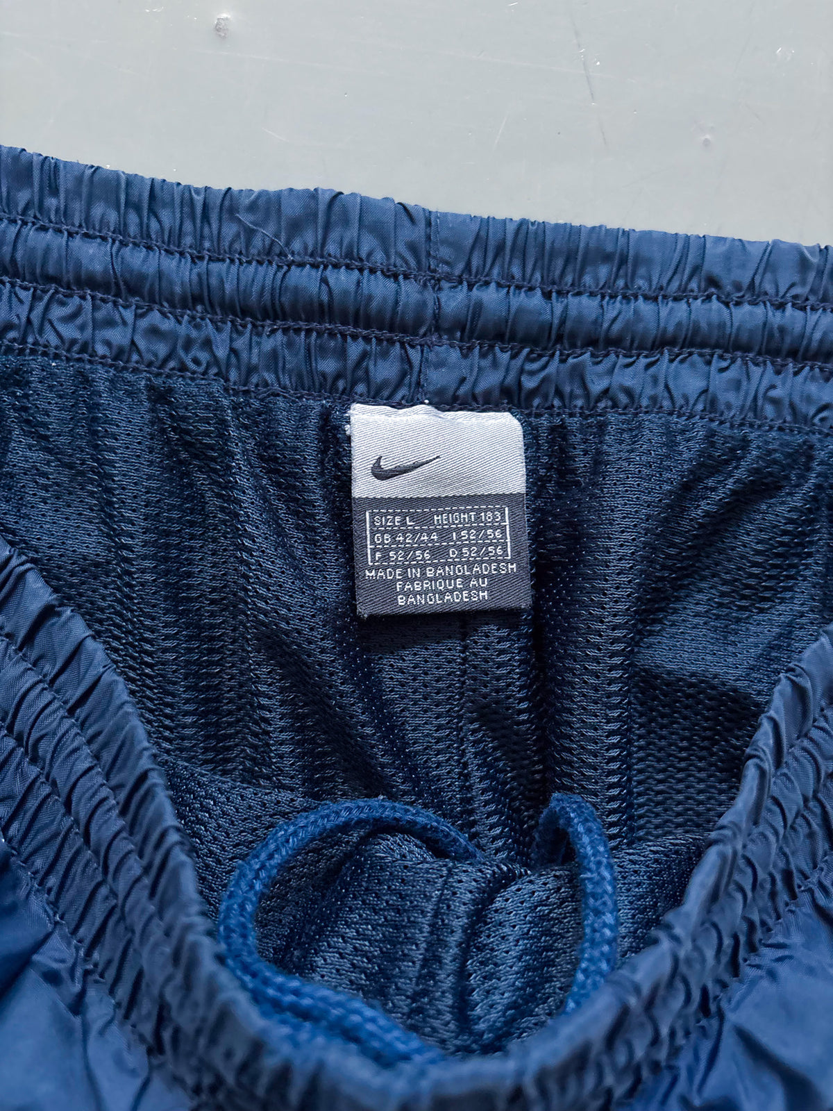 Nike Vintage Trackpants | L