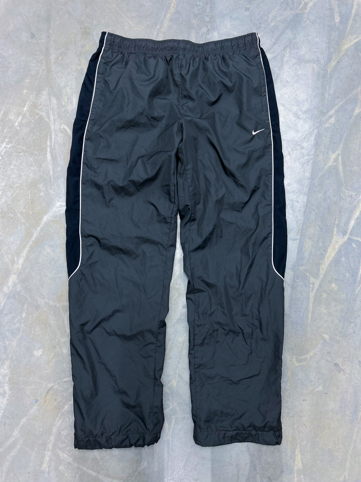 Nike Vintage Trackpants | L