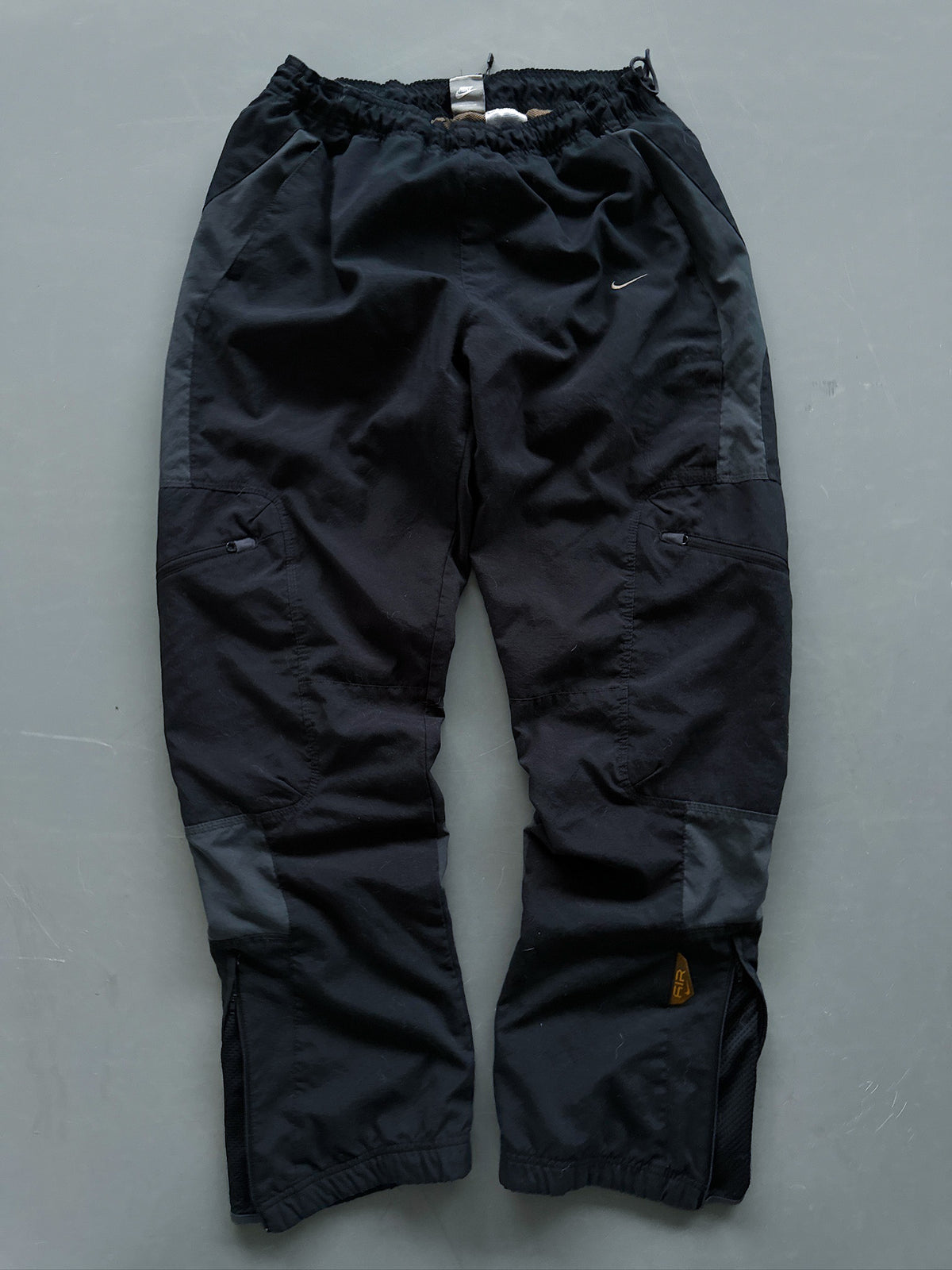 Nike Vintage Trackpants | L