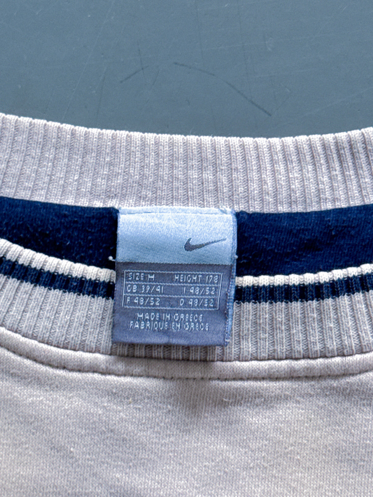 Nike Vintage Pullover | M