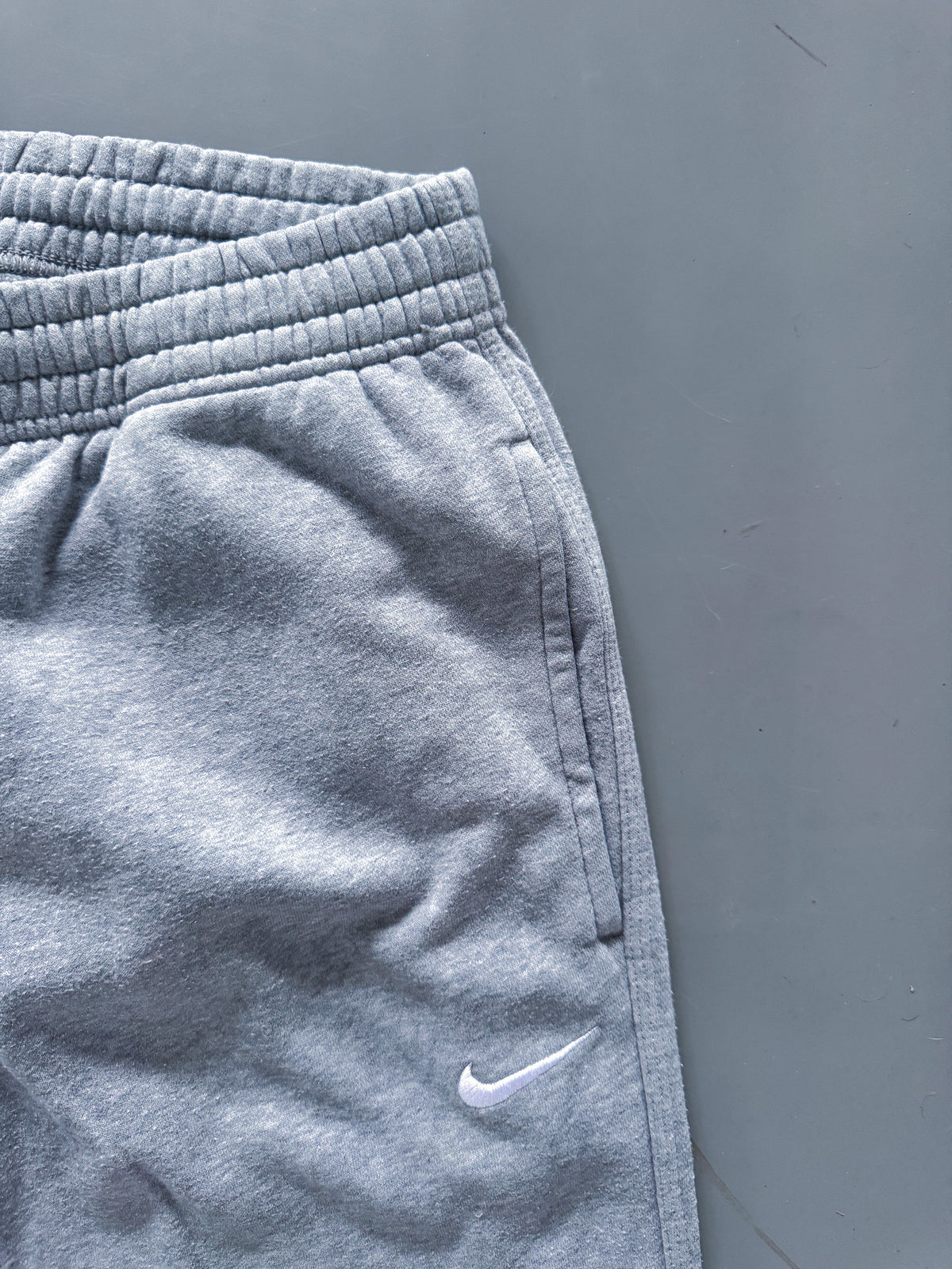Nike Vintage Trackpants | M